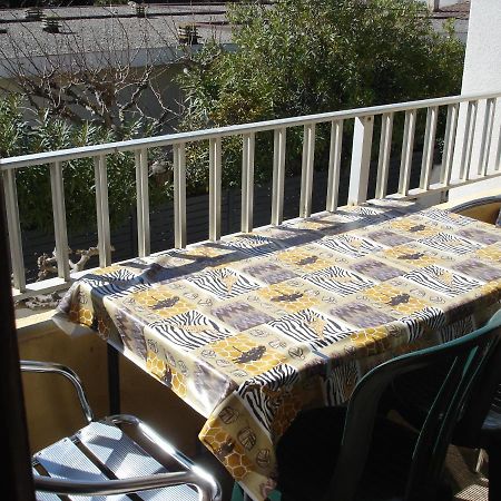 Juste A Cote De La Plage, Wifi Apartment Port-la-Nouvelle Luaran gambar