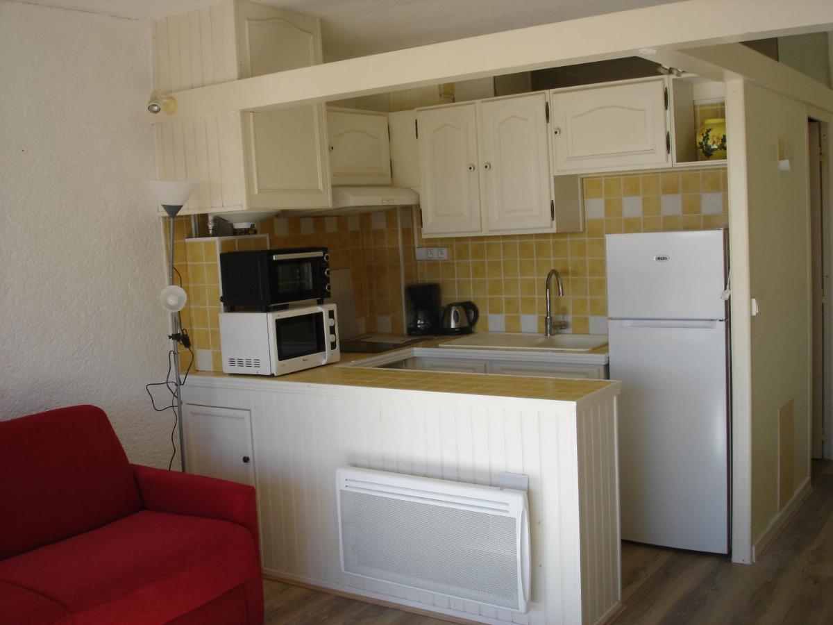Juste A Cote De La Plage, Wifi Apartment Port-la-Nouvelle Luaran gambar